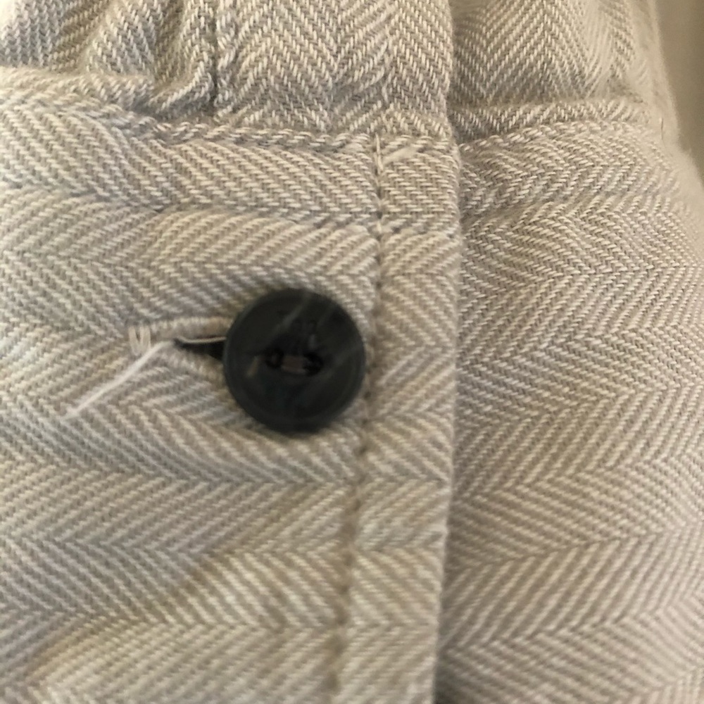 Aritzia Button Down - image 6